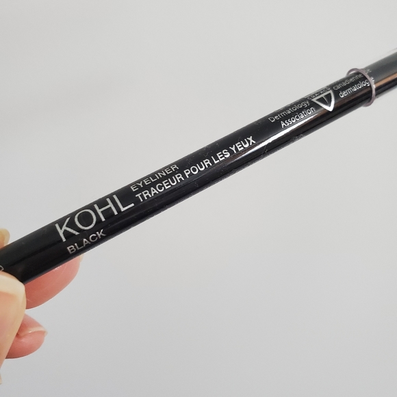 Marcelle Make-up Bundle - Picture 5 of 7